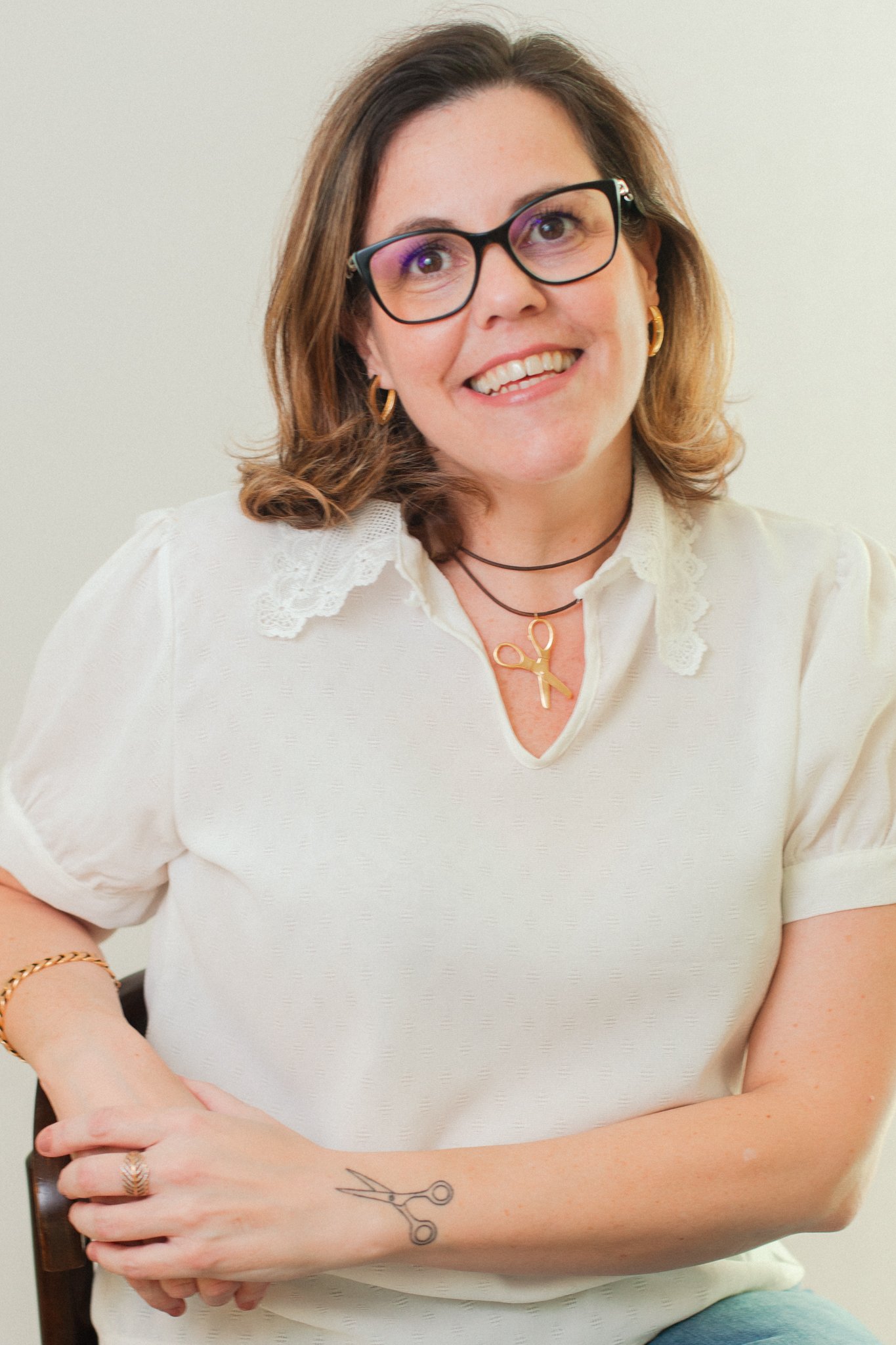 Carol Küster, artesã de papelaria afetiva